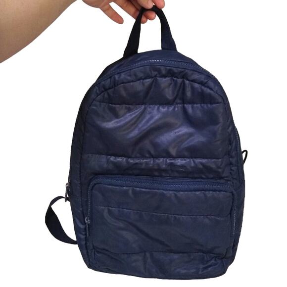 ❄️2/$5❄️Deep Blue Marshmallow Backpack - Picture 1 of 3